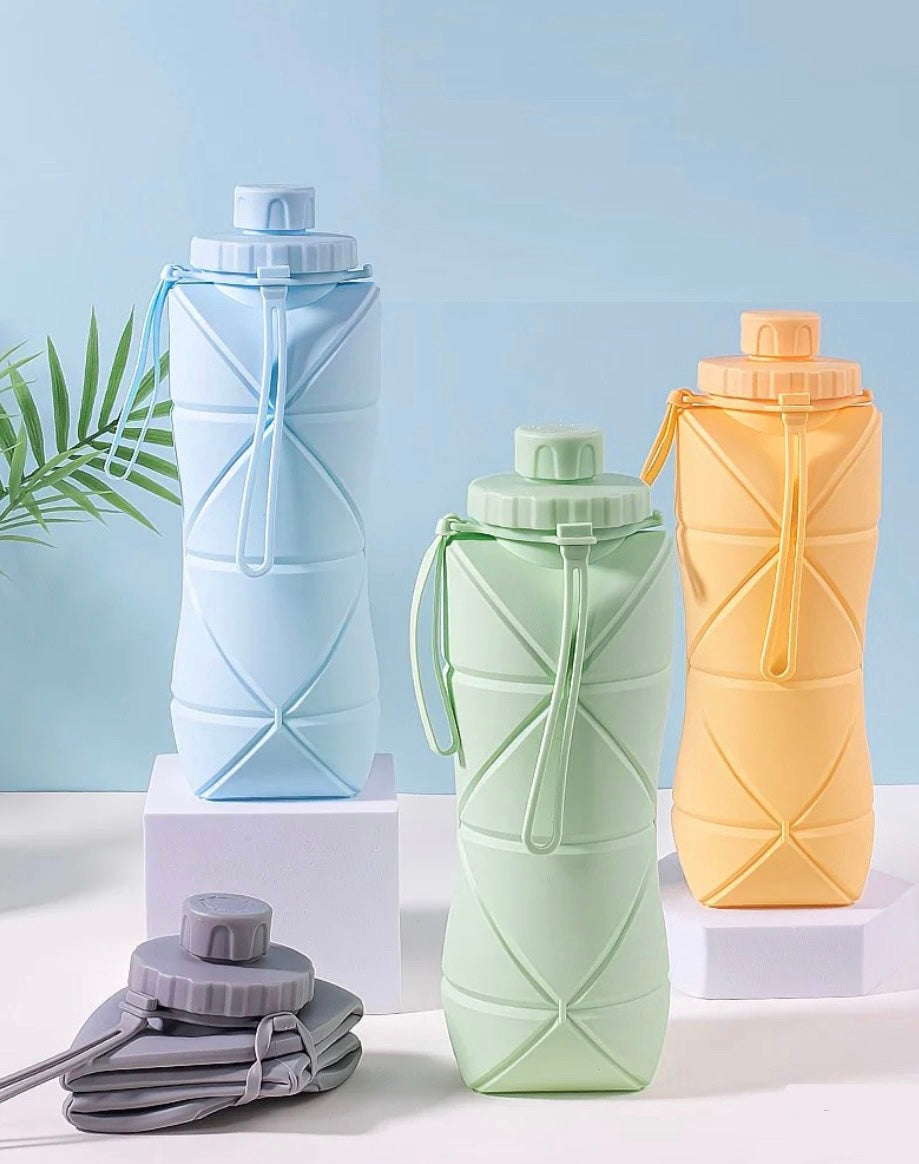 Foldable Silicone Water Bottle Leakproof & Travel Friendly